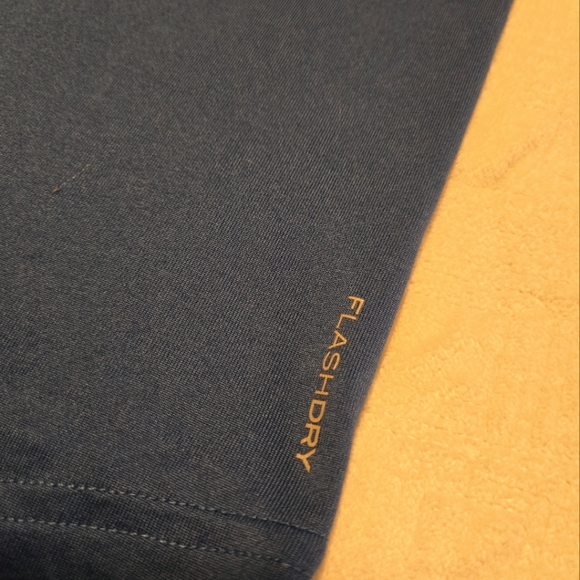 The North Face Active Fit men's tee, size small - Picture 5 of 5